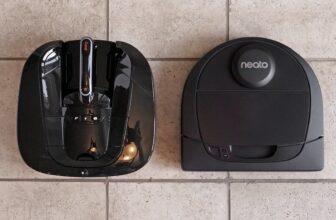 Neato Robotic Vacuums Return to Dumb Mode After Firm Cuts Cloud Providers