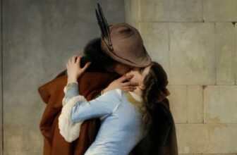 Apes Have been Kissing Tens of millions of Years Earlier than People, Examine Suggests