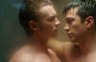 Your Beloved Hockey Homosexuals Are Dipping Their Toes Into Romantasy