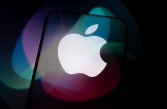 Apple is reportedly overhauling Siri to be an AI chatbot