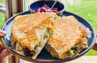 Thanksgiving Quesadilla – Barefeet within the Kitchen